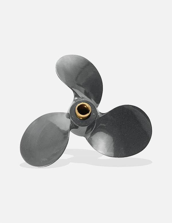 3-Blade Aluminum (7 1/4 x 4 3/4") Honda RH Propeller, 58130-ZV0-841ZB